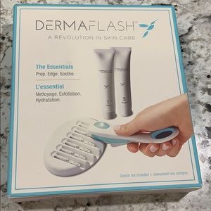 Dermaflash The Essentials Kit